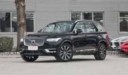 沃尔沃xc90的价格2021款，沃尔沃xc90的价格2021款试驾视频